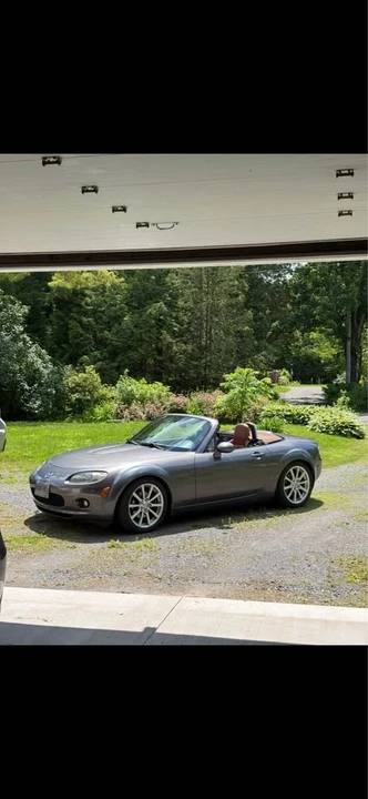 2007 Mazda NC MX-5 Miata - Image 2 of 3