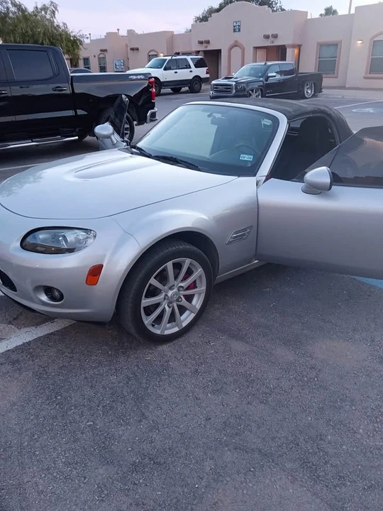 2007 Mazda NC MX-5 Miata - Image 5 of 9