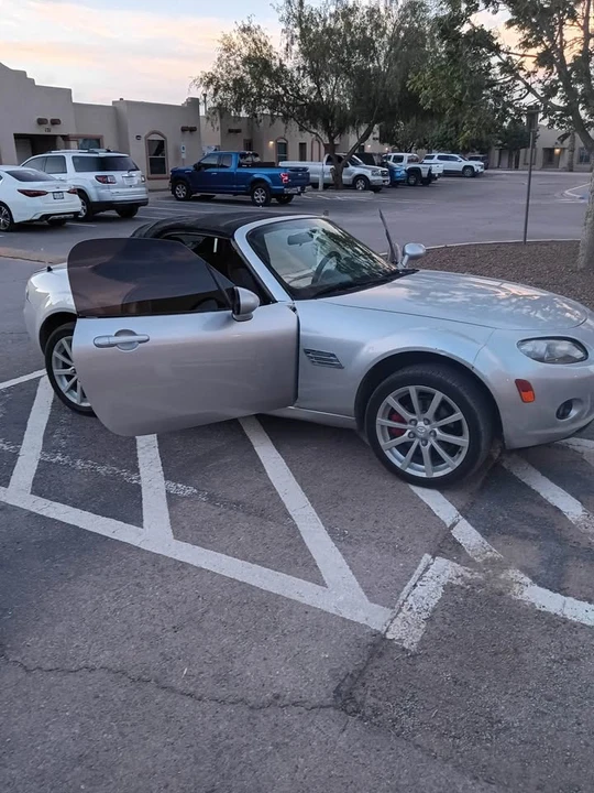 2007 Mazda NC MX-5 Miata - Image 7 of 9