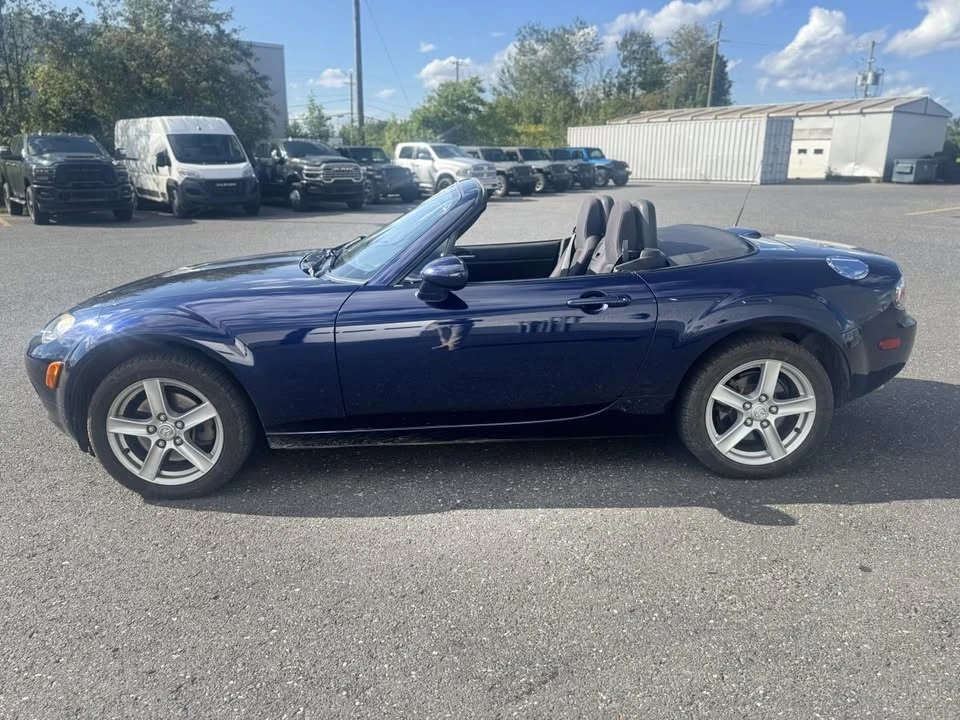 2007 Mazda NC MX-5 Miata - Image 7 of 10
