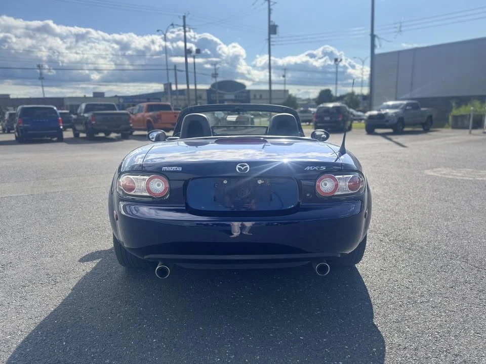 2007 Mazda NC MX-5 Miata - Image 9 of 10