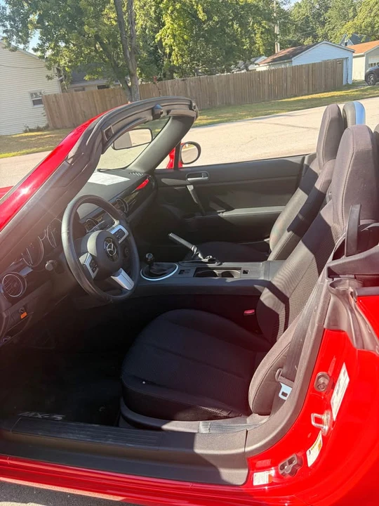 2007 Mazda NC MX-5 Miata - Image 8 of 12
