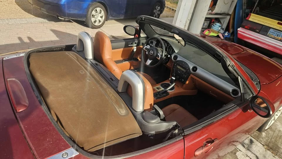 2007 Mazda NC MX-5 Miata - Image 7 of 11
