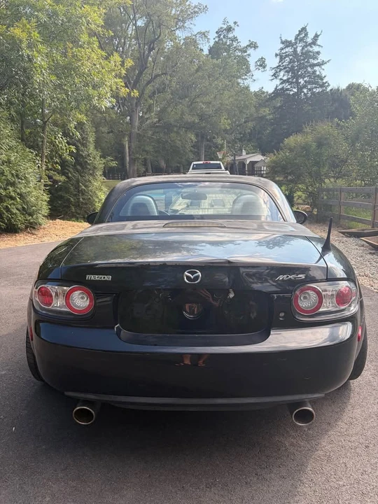 2007 Mazda NC MX-5 Miata - Image 5 of 11