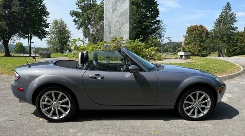 2007 Mazda NC MX-5 Miata - Image 6 of 20