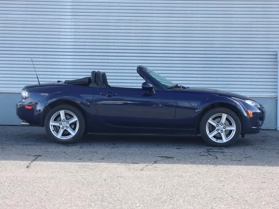 2007 Mazda NC MX-5 Miata - Image 2 of 10