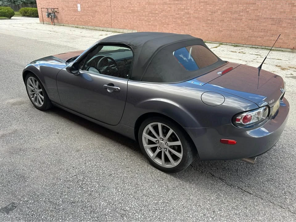 2007 Mazda NC MX-5 Miata - Image 18 of 20