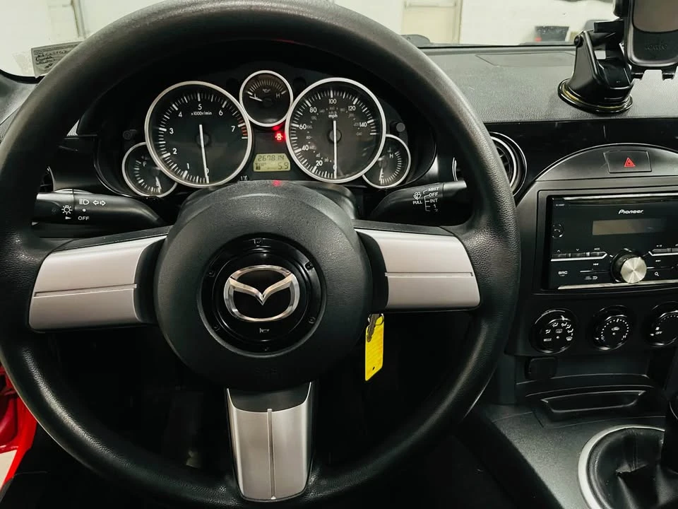 2007 Mazda NC MX-5 Miata - Image 17 of 20