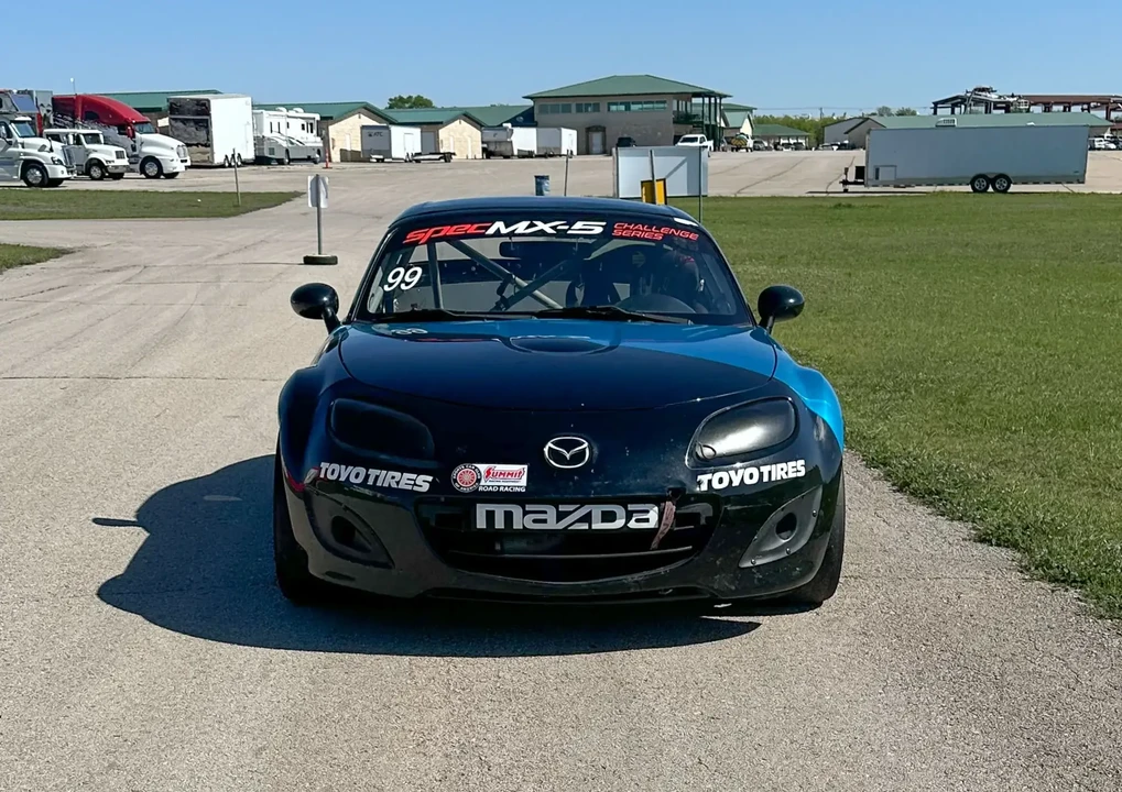 2007 Mazda NC MX-5 Miata - Image 2 of 6