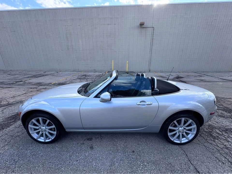 2007 Mazda NC MX-5 Miata - Image 16 of 20