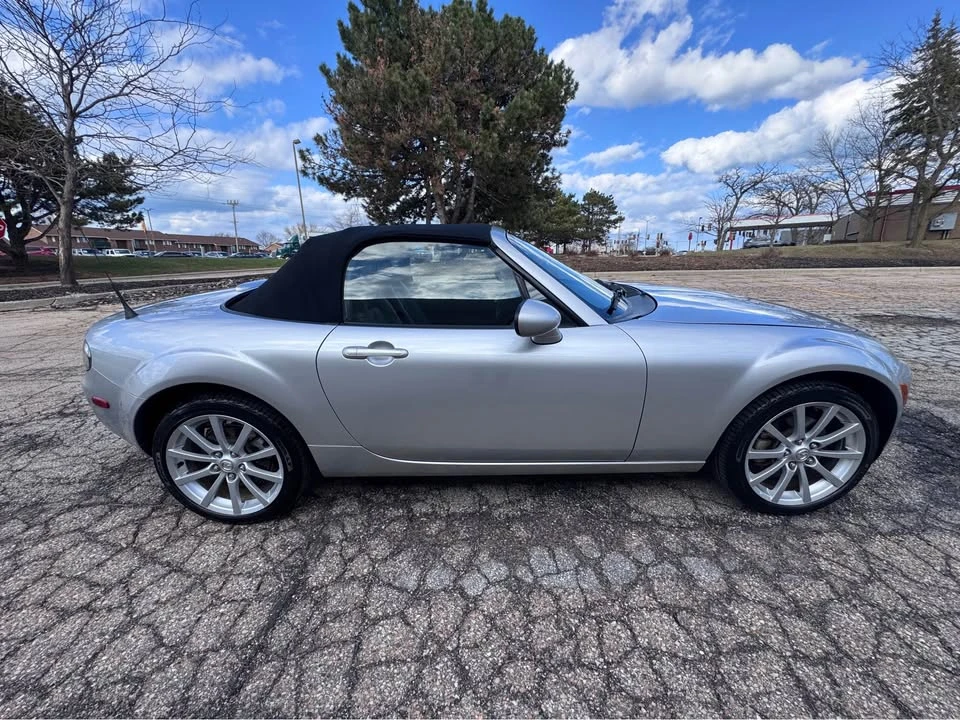 2007 Mazda NC MX-5 Miata - Image 4 of 20