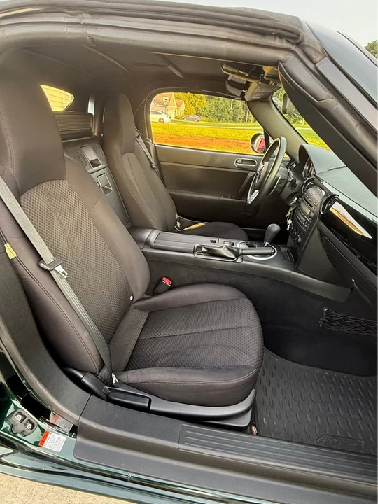 2007 Mazda NC MX-5 Miata - Image 6 of 7