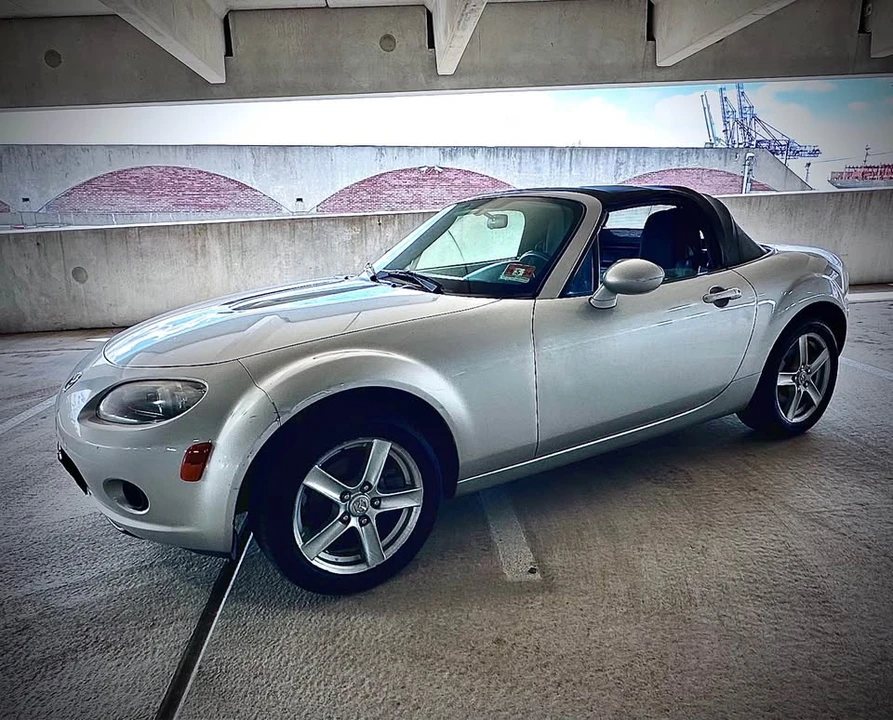 2007 Mazda NC MX-5 Miata - Image 3 of 3