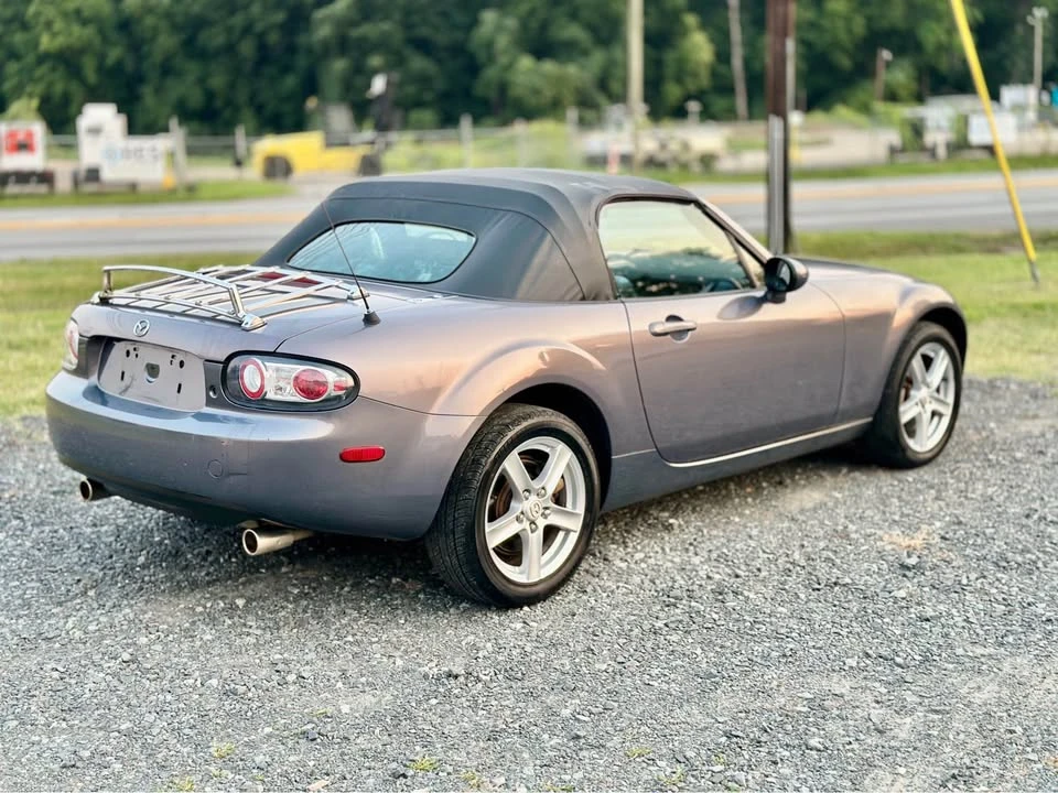 2007 Mazda NC MX-5 Miata - Image 5 of 19