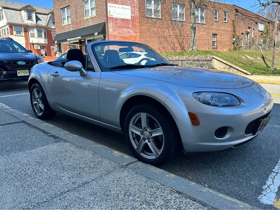 2007 Mazda NC MX-5 Miata - Image 2 of 4