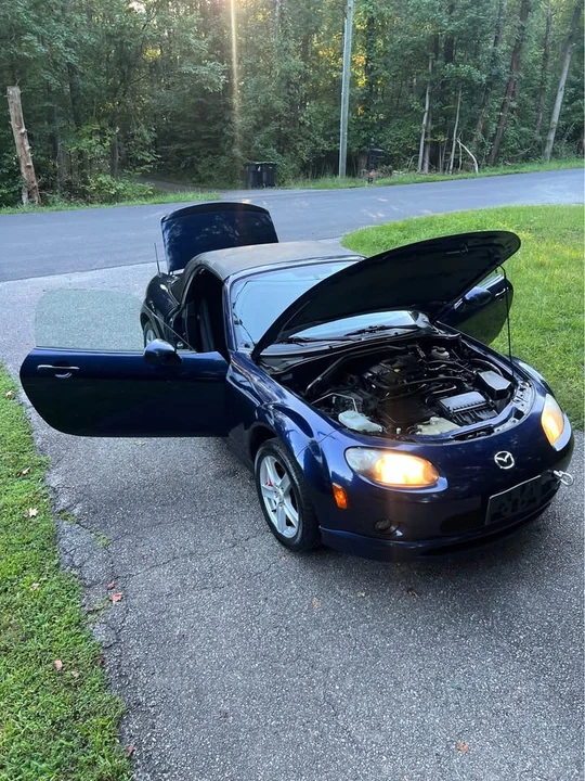 2007 Mazda NC MX-5 Miata - Image 5 of 20