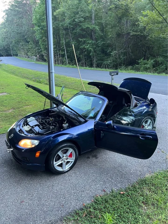 2007 Mazda NC MX-5 Miata - Image 3 of 20