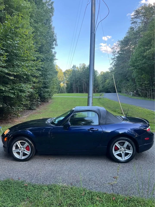 2007 Mazda NC MX-5 Miata - Image 8 of 20