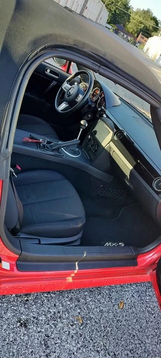 2007 Mazda NC MX-5 Miata - Image 12 of 20