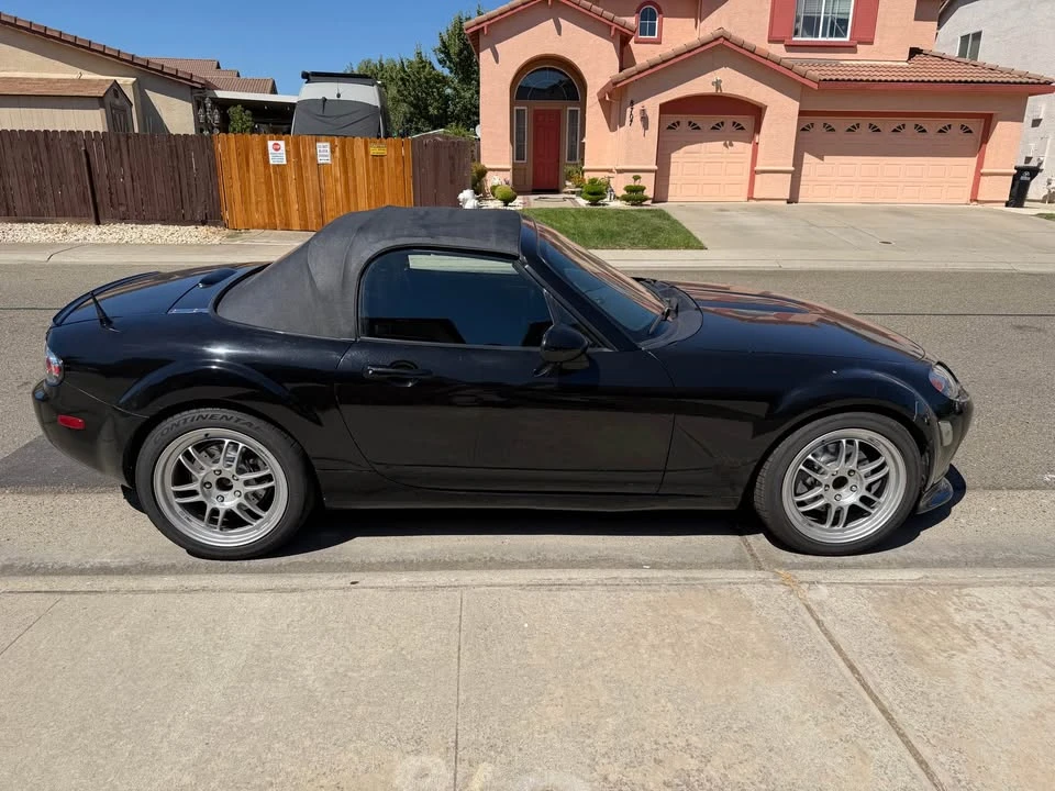 2007 Mazda NC MX-5 Miata - Image 4 of 12