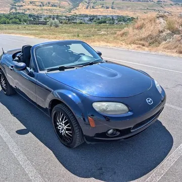 2007 Mazda MX-5 Sport Hard Top Convertible 2D