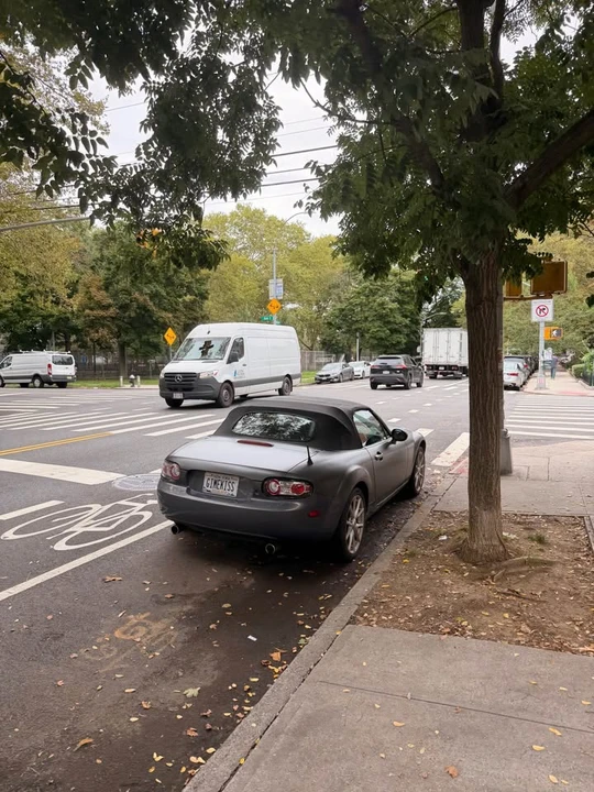 2007 Mazda NC MX-5 Miata - Image 3 of 4