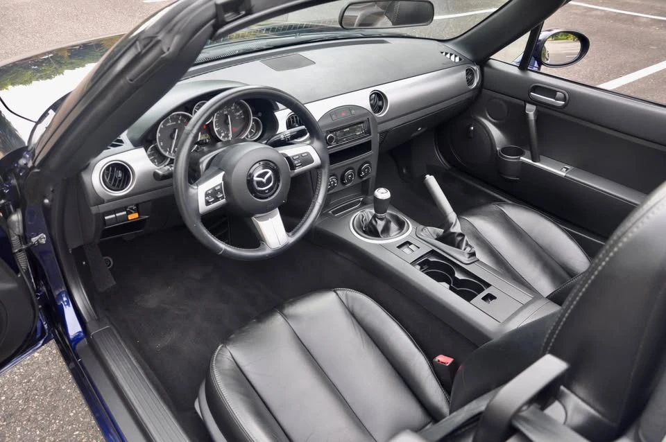 2007 Mazda NC MX-5 Miata - Image 12 of 20