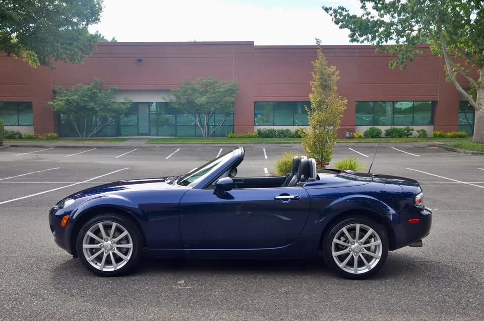 2007 Mazda NC MX-5 Miata - Image 4 of 20
