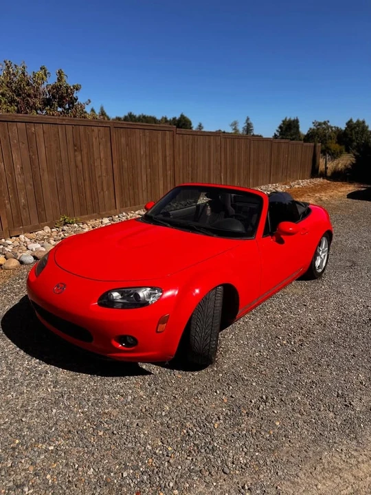 2007 Mazda NC MX-5 Miata - Image 2 of 10