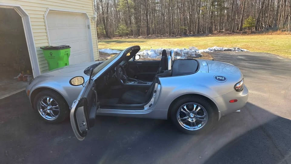 2007 Mazda NC MX-5 Miata - Image 4 of 5