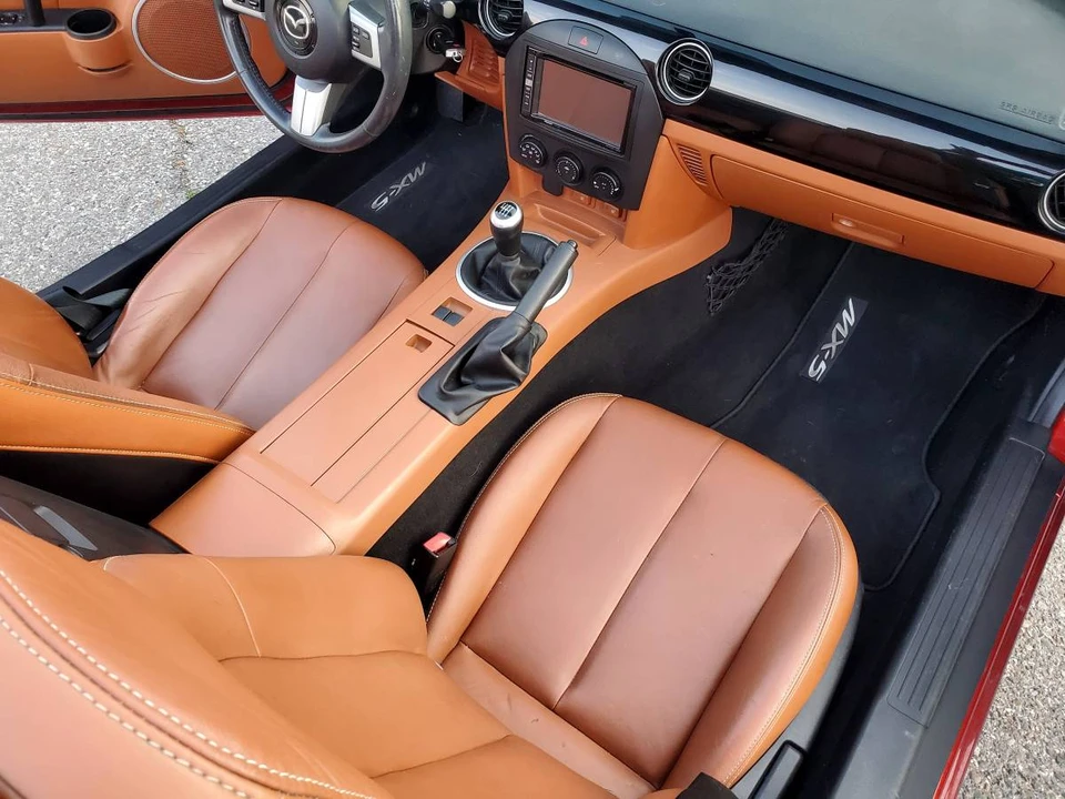 2007 Mazda NC MX-5 Miata - Image 10 of 18