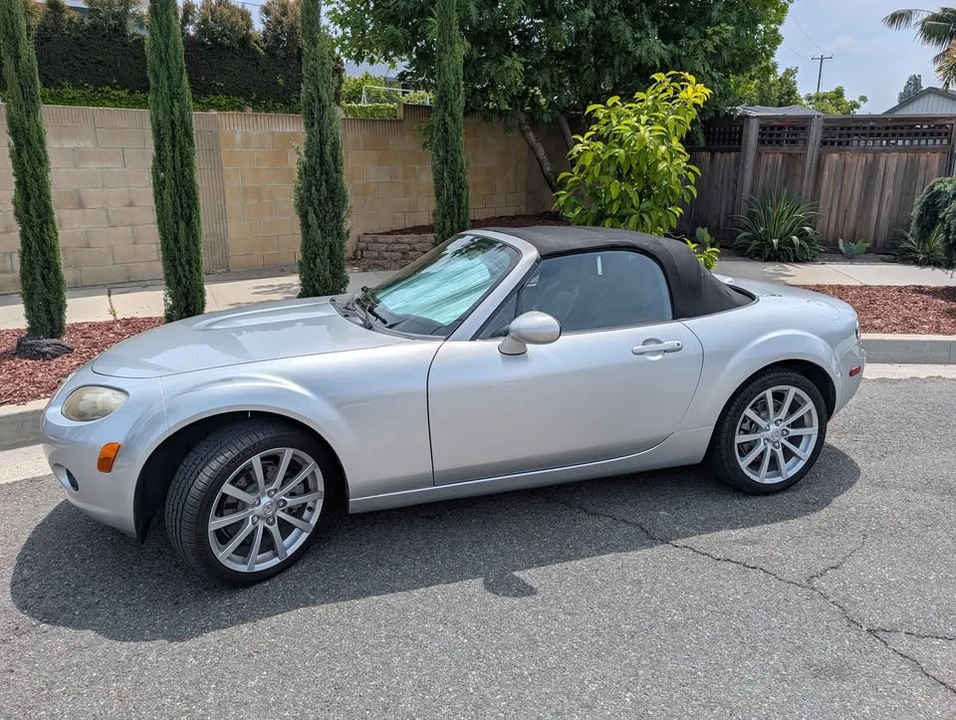 2007 Mazda NC MX-5 Miata - Image 2 of 9