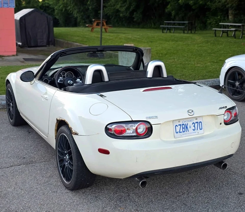 2007 Mazda NC MX-5 Miata - Image 2 of 5