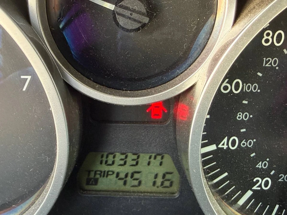 2007 Mazda NC MX-5 Miata - Image 6 of 7
