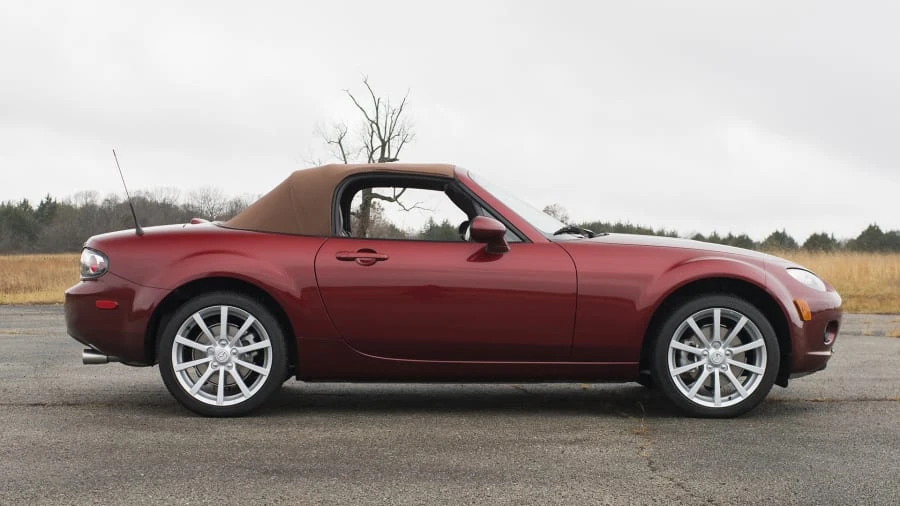 2007 Mazda NC MX-5 Miata - Image 11 of 12
