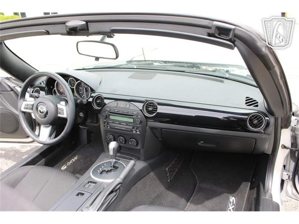 2007 Mazda NC MX-5 Miata - Image 12 of 31