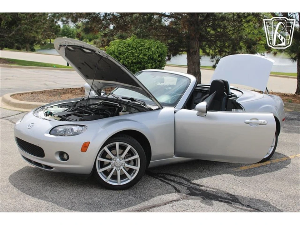 2007 Mazda NC MX-5 Miata - Image 7 of 31