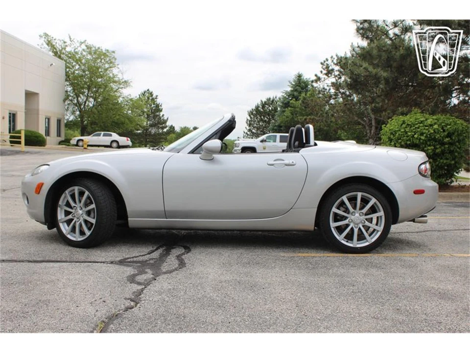 2007 Mazda NC MX-5 Miata - Image 22 of 31