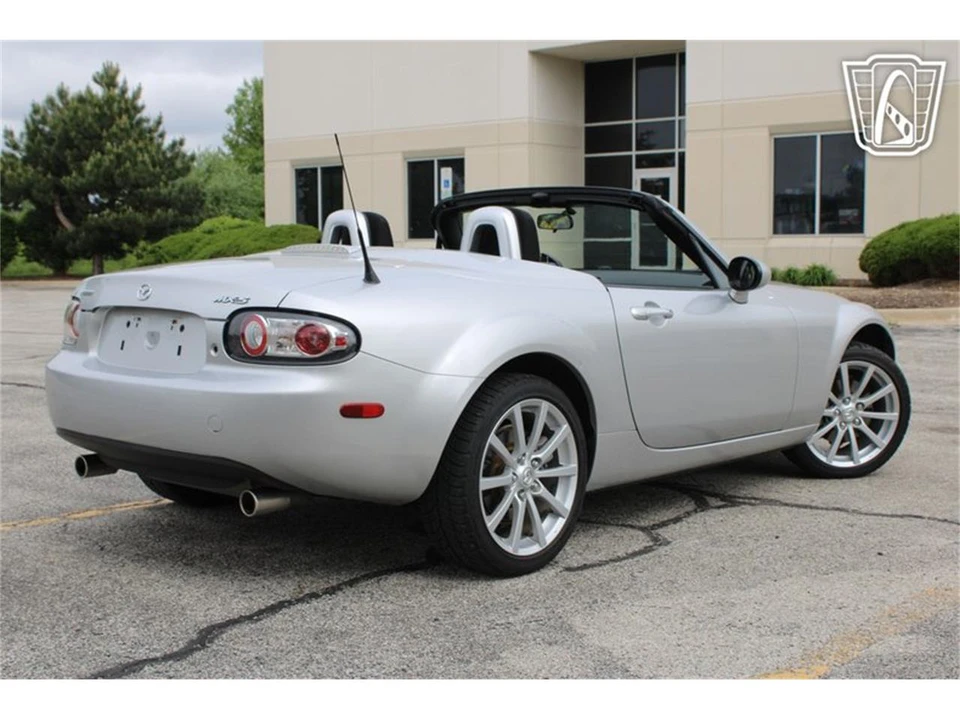 2007 Mazda NC MX-5 Miata - Image 28 of 31