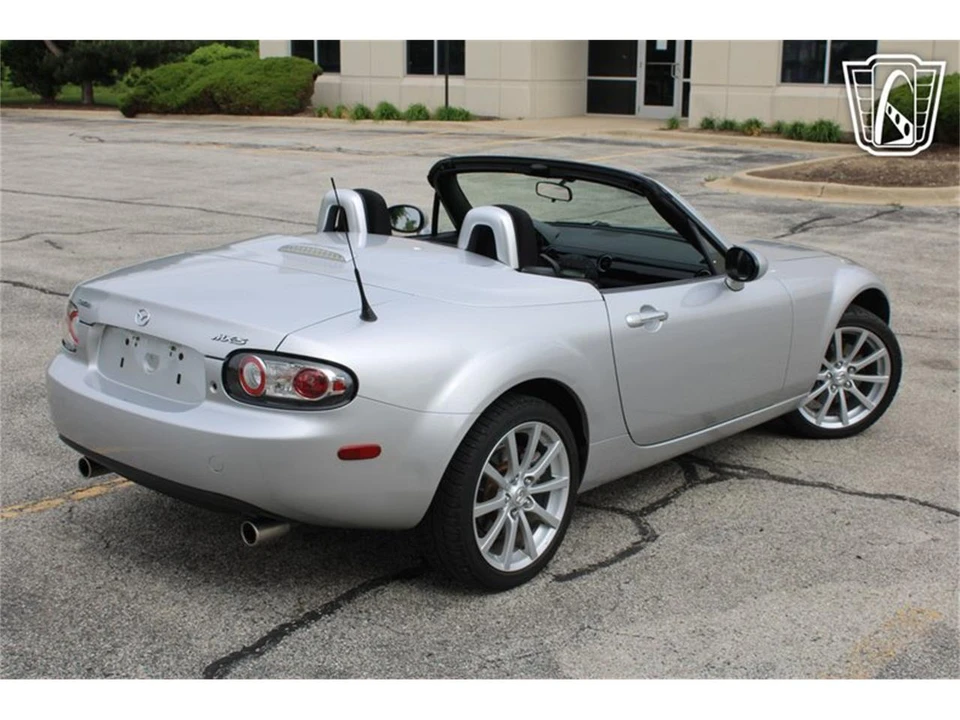 2007 Mazda NC MX-5 Miata - Image 4 of 31