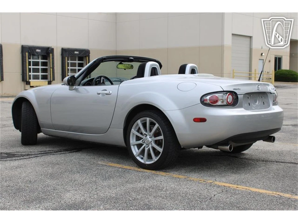 2007 Mazda NC MX-5 Miata - Image 24 of 31