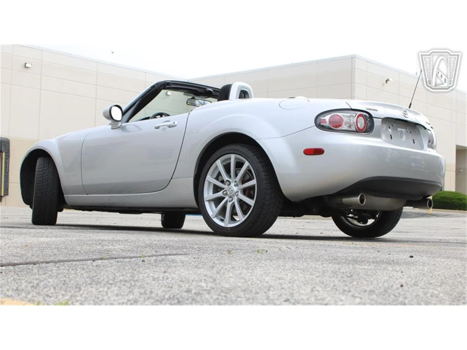 2007 Mazda NC MX-5 Miata - Image 25 of 31