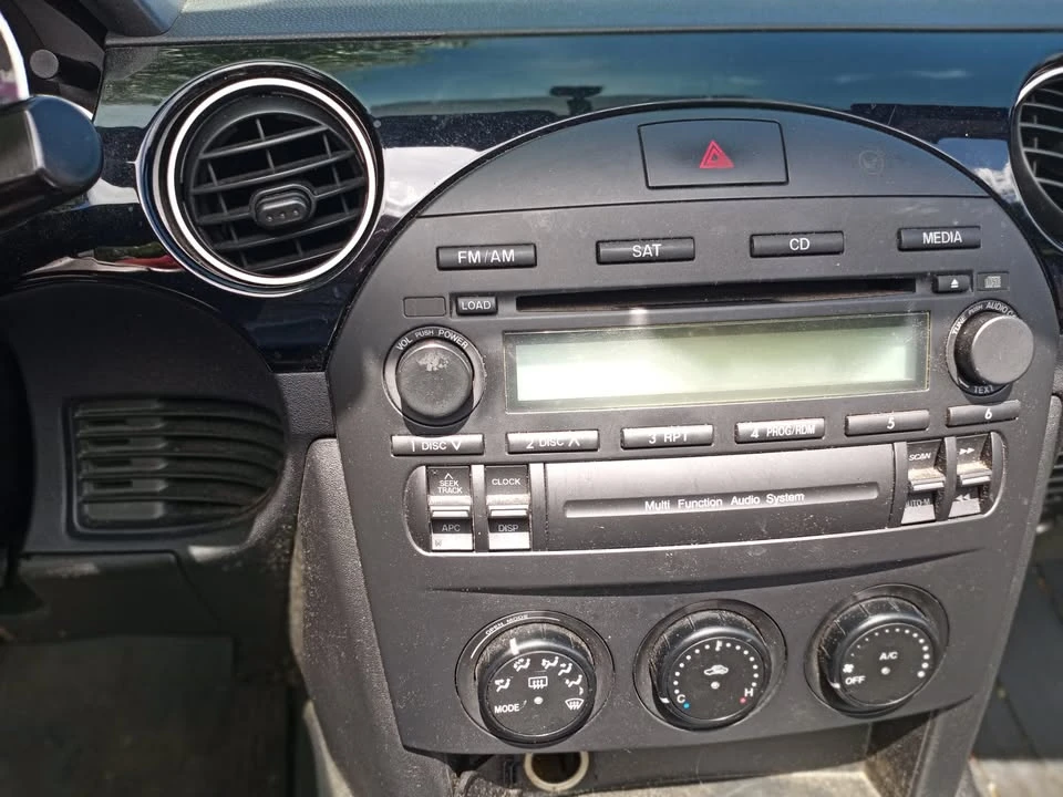 2007 Mazda NC MX-5 Miata - Image 11 of 18