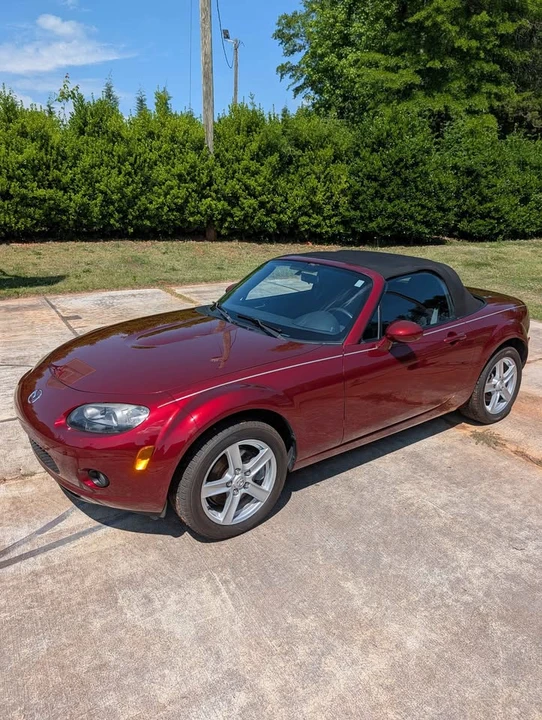2007 Mazda NC MX-5 Miata - Image 5 of 10