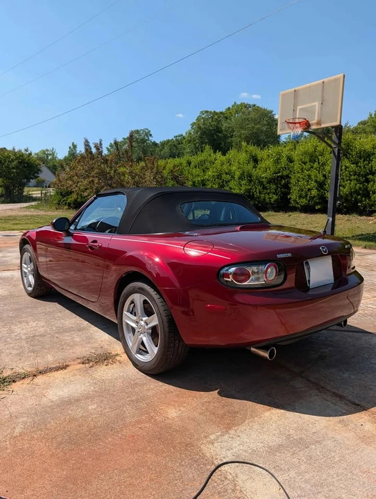 2007 Mazda NC MX-5 Miata - Image 8 of 10