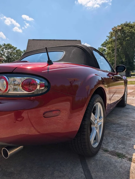 2007 Mazda NC MX-5 Miata - Image 10 of 10