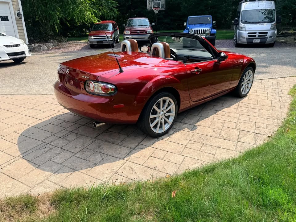 2007 Mazda NC MX-5 Miata - Image 8 of 20