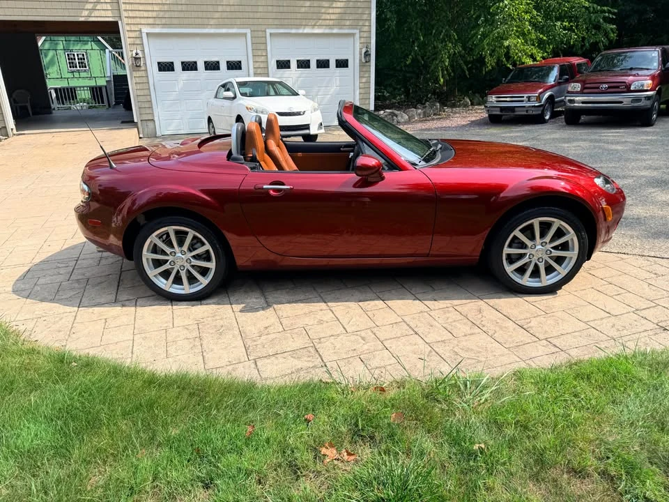 2007 Mazda NC MX-5 Miata - Image 7 of 20