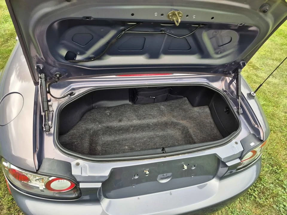 2007 Mazda NC MX-5 Miata - Image 18 of 20