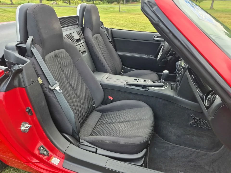2007 Mazda NC MX-5 Miata - Image 16 of 20